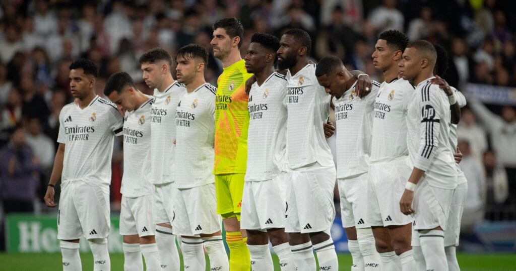 Thibaut Courtois w bramce Realu Madryt podczas meczu