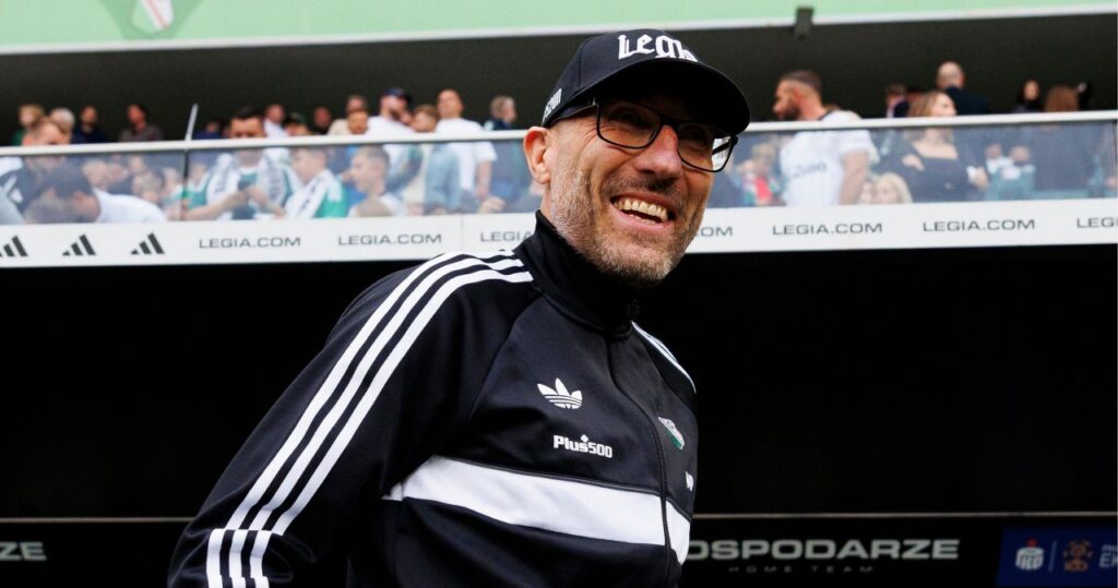 Marek Papszun podczas meczu Legii Warszawa