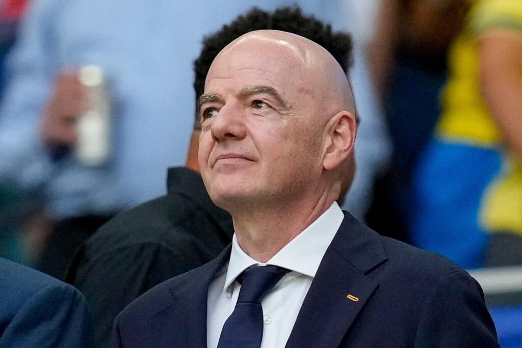 Gianni Infantino podczas konferencji FIFA