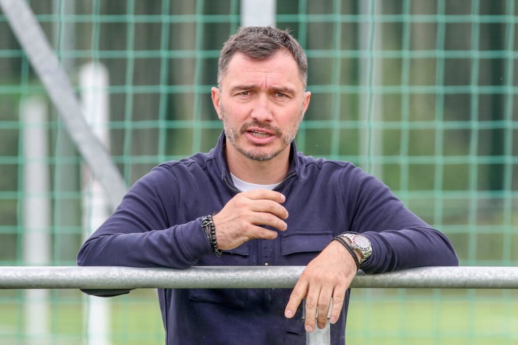 Marek Saganowski w koszulce Legii Warszawa