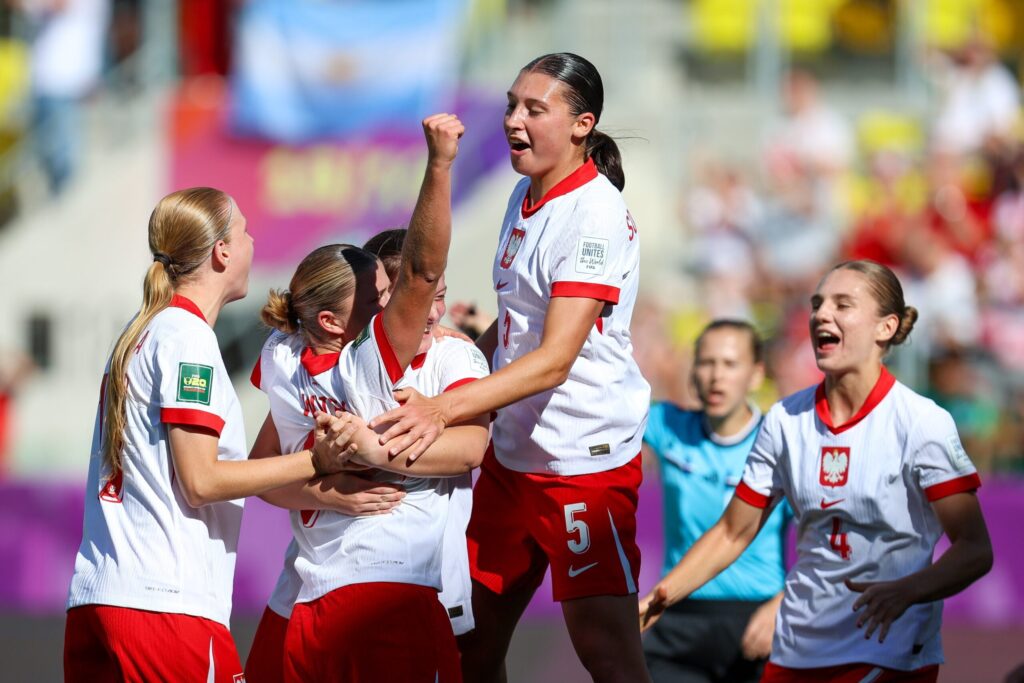 Polskie piłkarki U-20 podczas meczu z Argentyną na MŚ w Katowicach