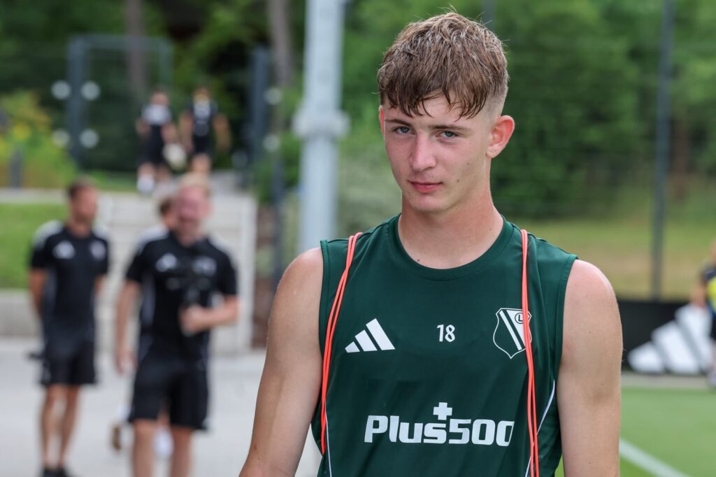 Maciej Ruszkiewicz w barwach Legii Warszawa podczas meczu
