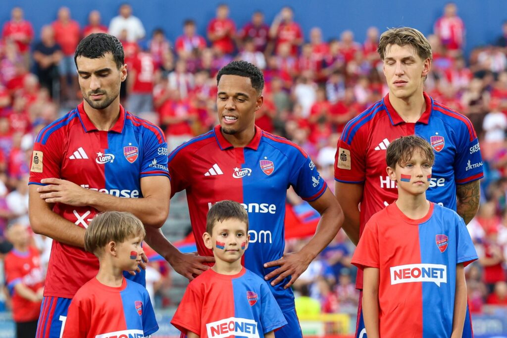 Michael Ameyaw w barwach Rakowa Częstochowa podczas meczu Ekstraklasy