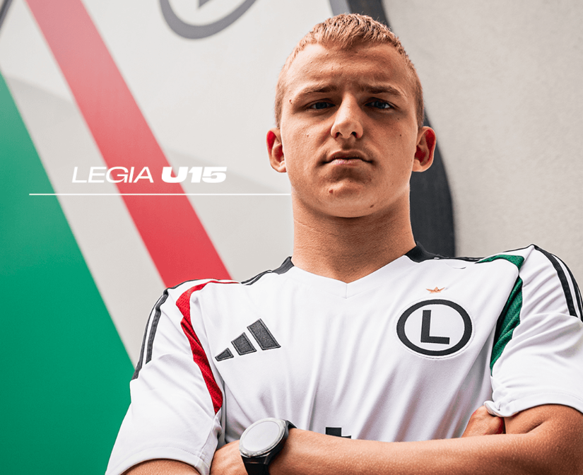 Młodzi piłkarze reprezentacji Polski U-16 podczas meczu