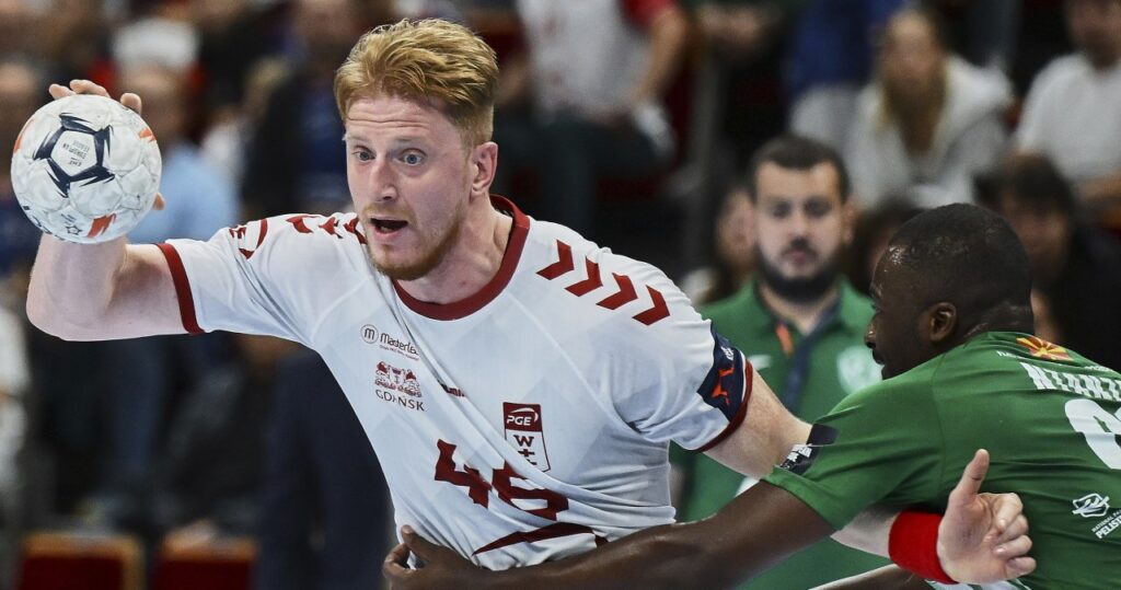 Mecz piłki ręcznej PGE Wybrzeże Gdańsk kontra Eurofarm Pelister