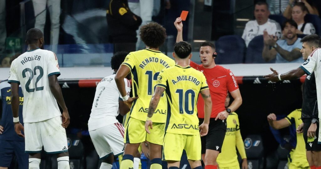 Piłkarze Realu Madryt i Villarreal podczas meczu La Liga