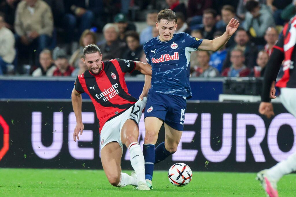 Bartosz Mazurek podczas meczu Ligi Europy z AC Milan